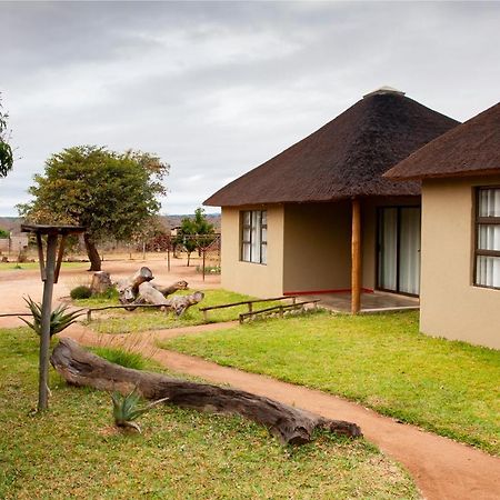Bongan Safari Lodge Mbabat Екстериор снимка