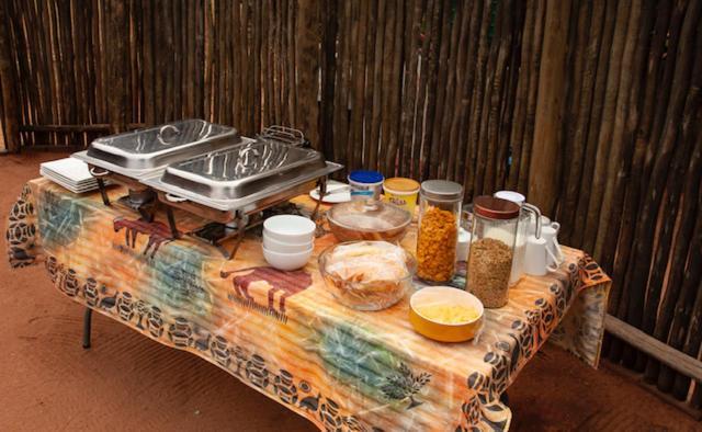 Bongan Safari Lodge Mbabat Екстериор снимка